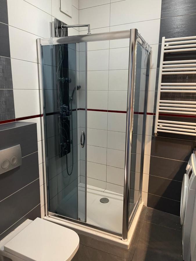 Gdynia Apartament 42 M Z Miejscem W Garazu Z Winda Blisko Centrum I Morza מראה חיצוני תמונה