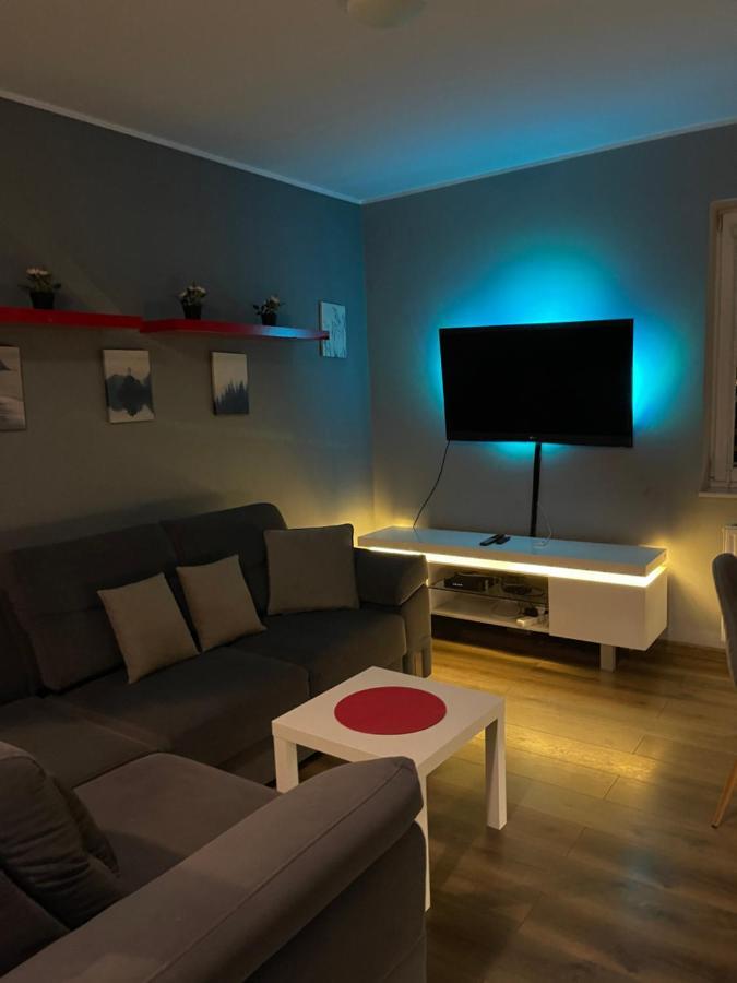 Gdynia Apartament 42 M Z Miejscem W Garazu Z Winda Blisko Centrum I Morza מראה חיצוני תמונה